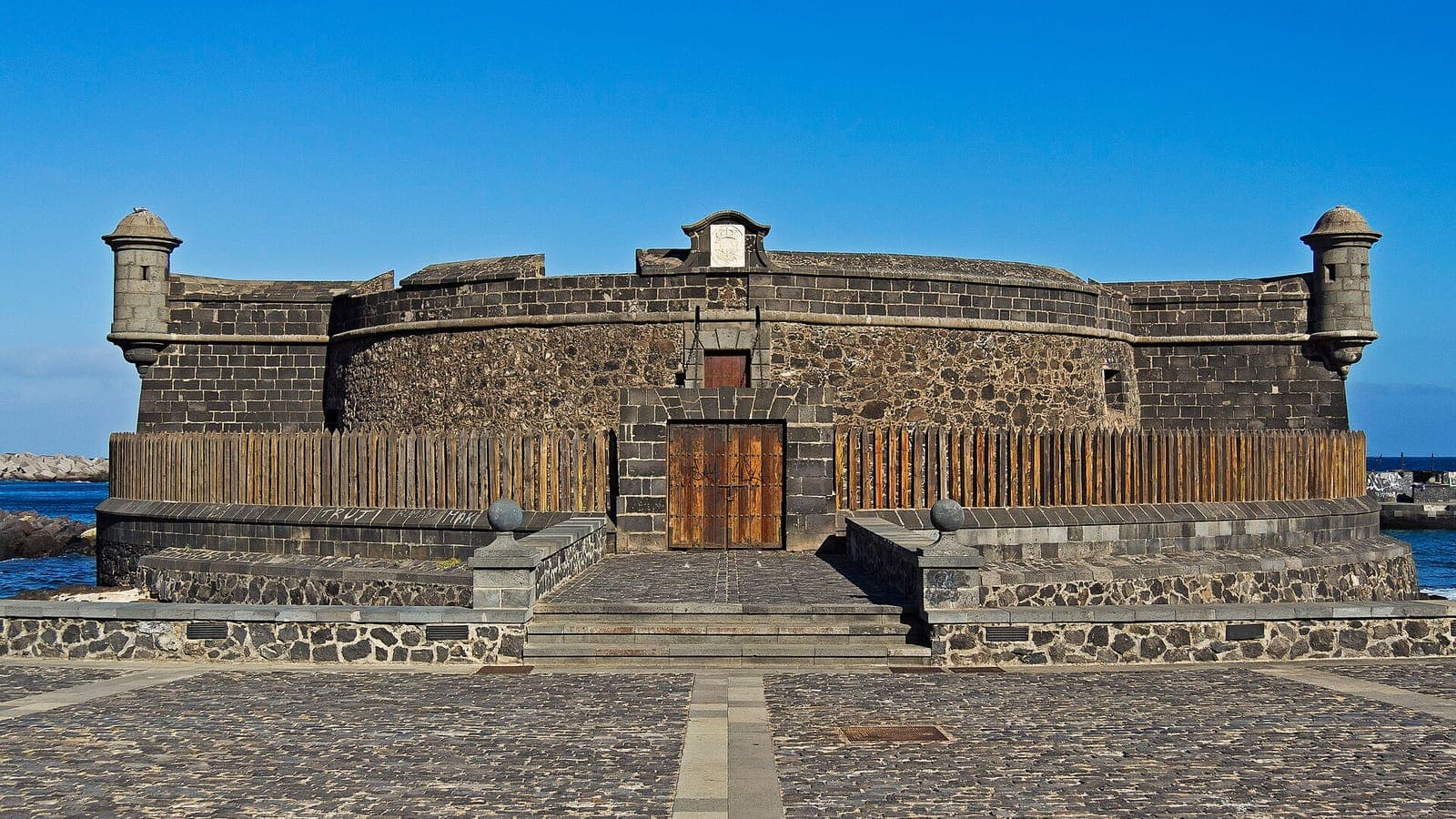 Castillo de San Juan Bautista (Castillo Negro)