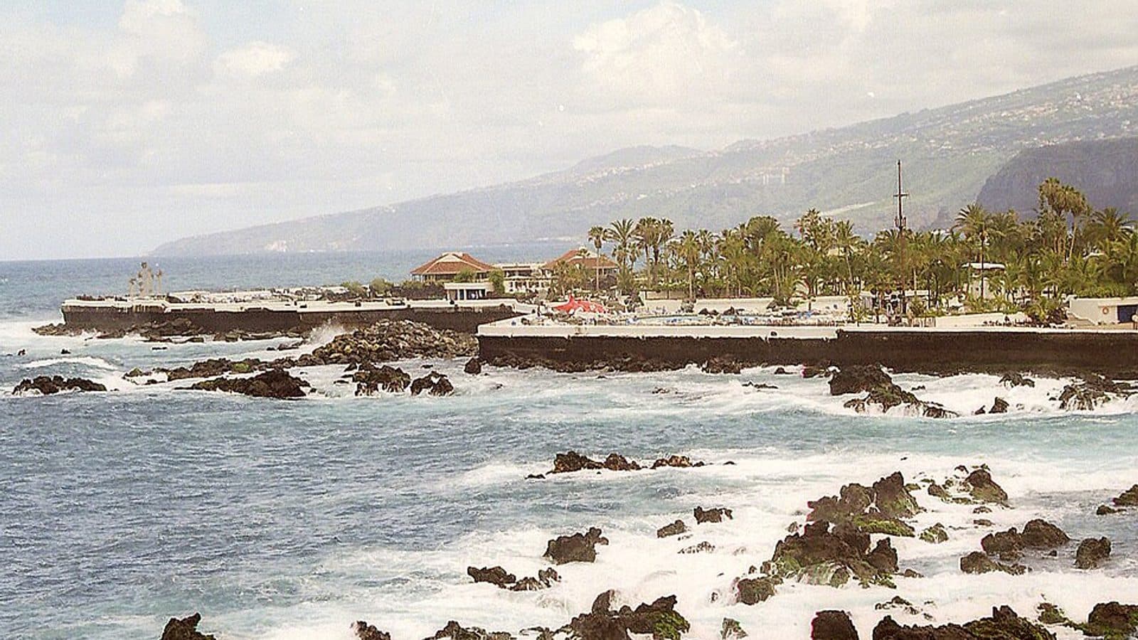 Centre de Puerto de la Cruz (Plaza del Charco et avenue de Colón)