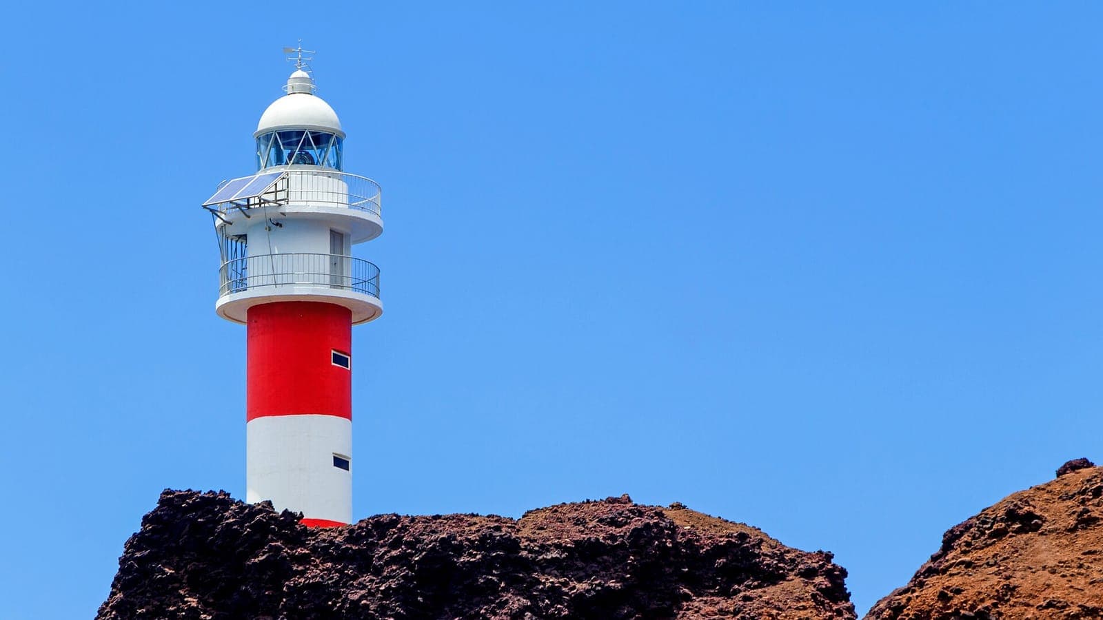 Faro de Punta de Teno