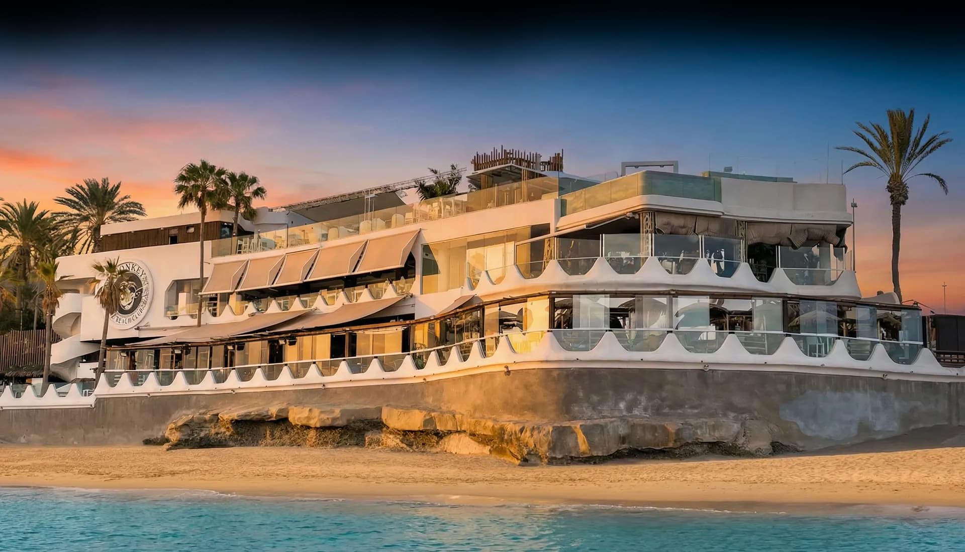 Playa Club (Monkey Beach Club) 2